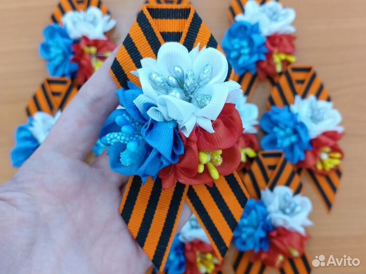 Брошь георгиевская лента