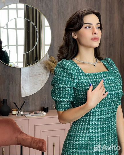 Твидовое платье chanel