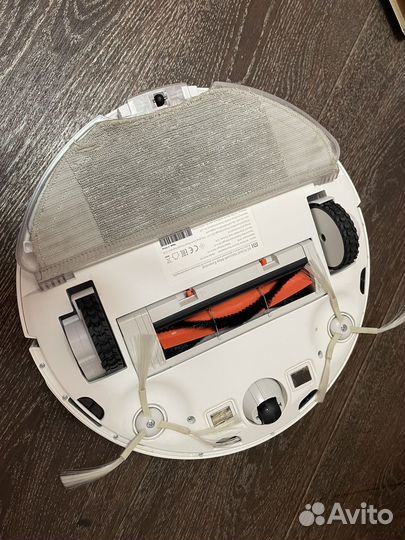 Робот пылесос Xiaomi vacuum mop essential
