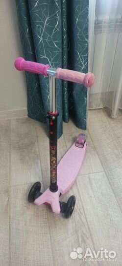 Самокат детский новый