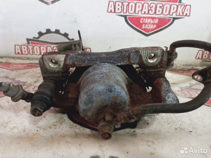 Суппорт тормозной передний левый Honda Cr-X EF7 ZC