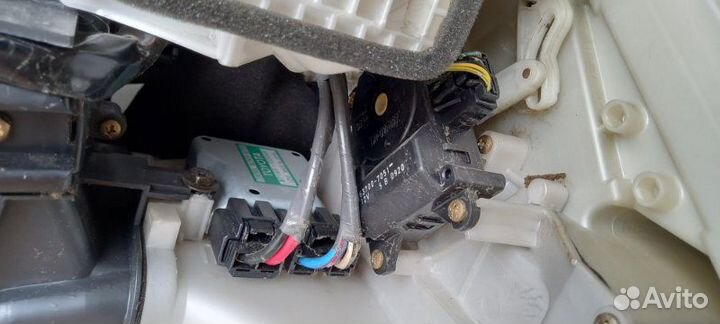 Печка Toyota Harrier SXU10 5SFE 2000