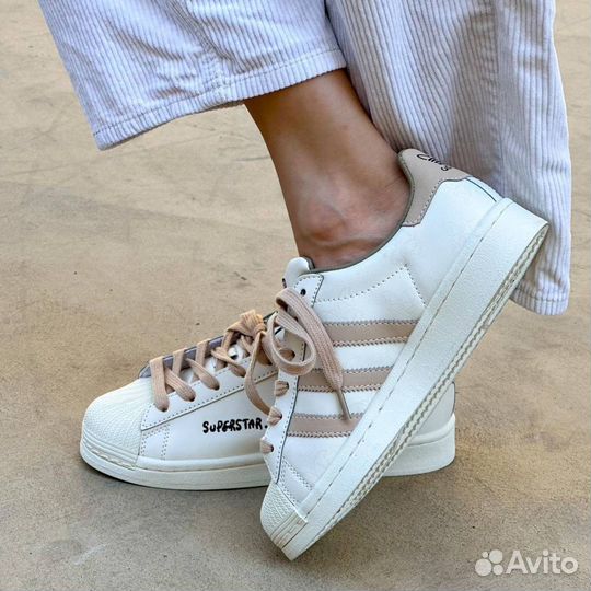 Adidas superstar