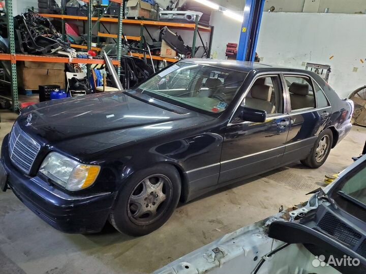 Разбор на запчасти Mercedes S W140