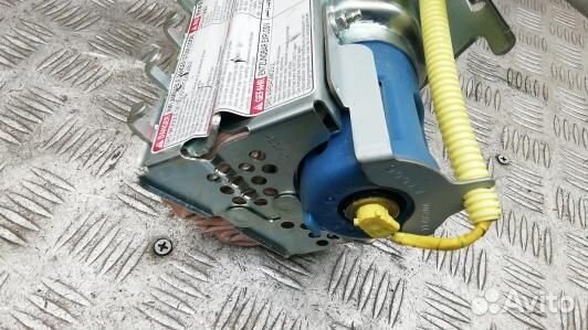 Подушка безопасности пассажира mitsubishi pajero 4