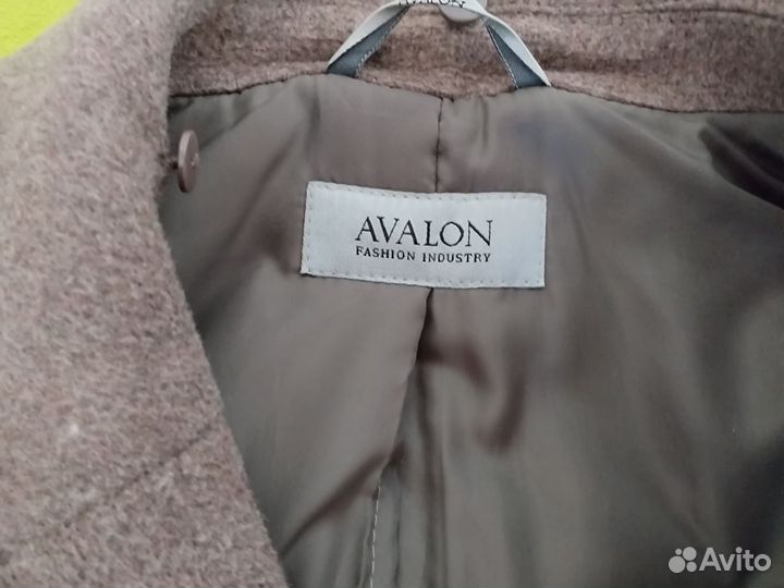 Демисезонное пальто, Avalon