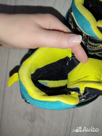 Ботинки утепленные