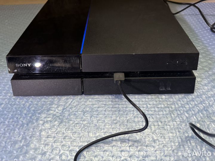 Playstation 4 Black 500 GB по 9.00 Не работает дис