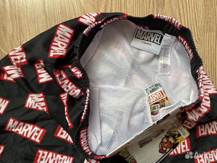 Шорты новые 146/152 Marvel пляжные