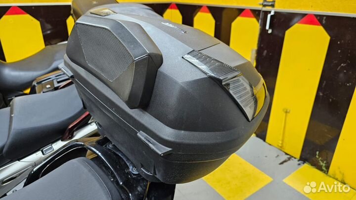Центральный кофр givi B47N monolock 47 л