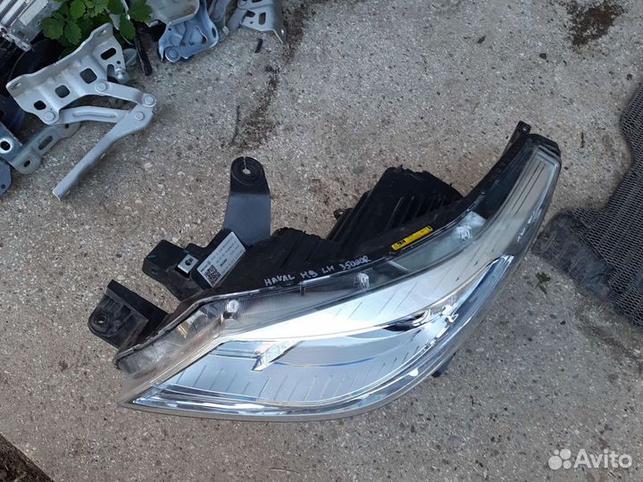 Фара левая Хавал H9