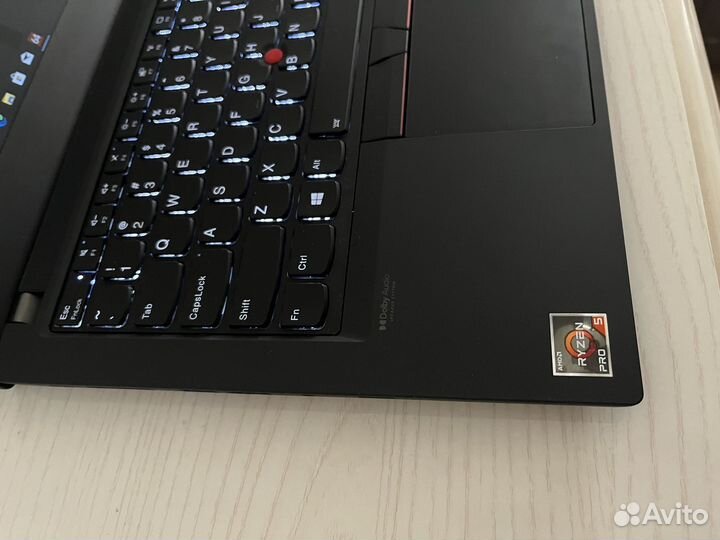 Lenovo thinkpad t14 ryzen 5 16/256gb