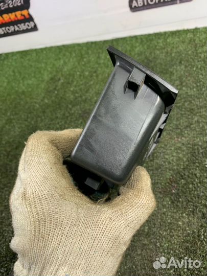 Бардачок Renault Megane, II рестайлинг