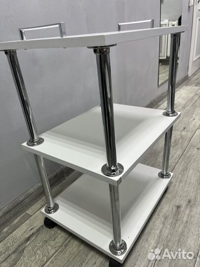 Тележка косметолога