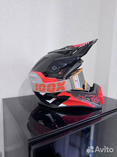 Шлем кроссовый Just 1 J38