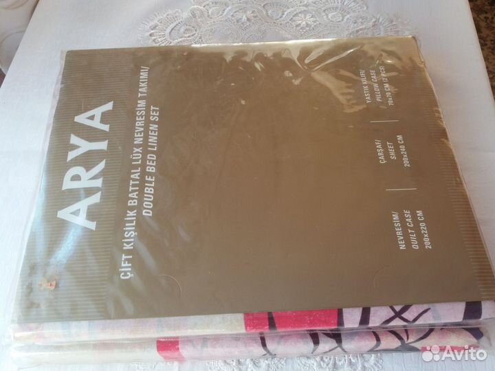 Новый комплект постельного белья