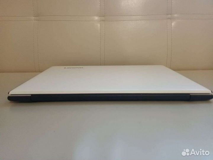 Lenovo i5-6200/8GB/1TB/GeForce940