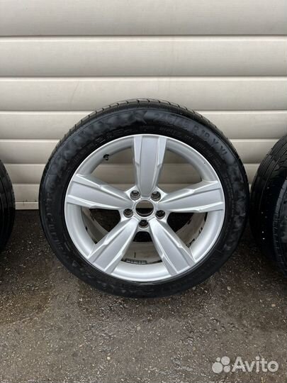 Колёса в сборе 245/45/18