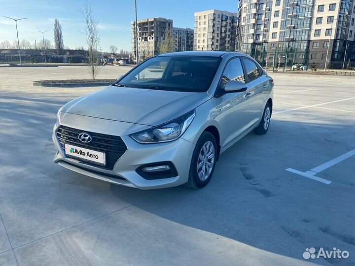 Hyundai Solaris 1.6 AT, 2019, 90 000 км