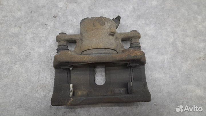 Суппорт передний правый Лада Веста Кросс 1.6 MT