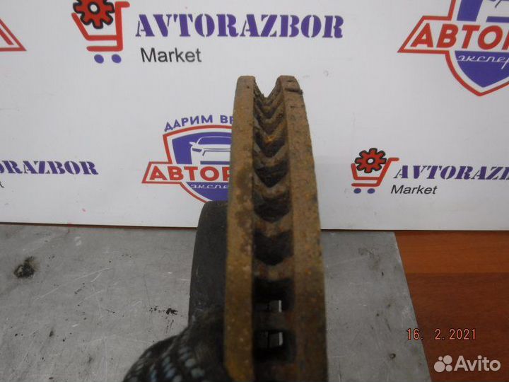 Тормозной диск передний правый Toyota Camry 50 2AR