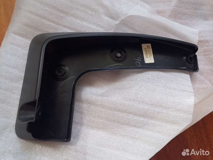 Брызговик kia sportage 2016 передний левый ориг