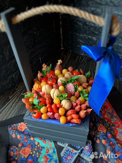 Мужской колбасный букет сьедобный