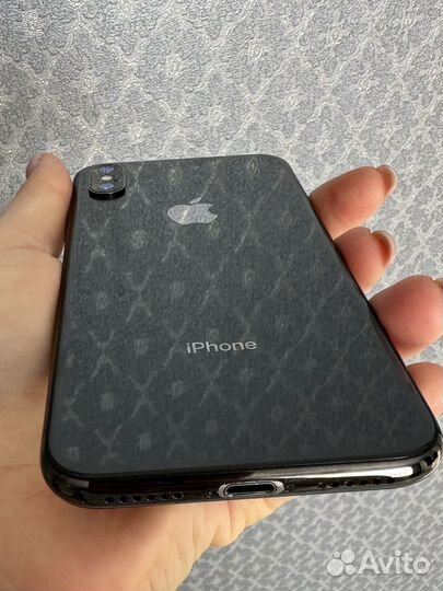 iPhone X, 128 ГБ