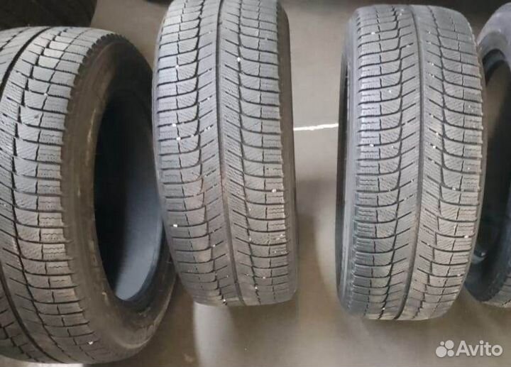 Michelin X-Ice 235/55 R17 99H