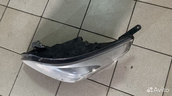 Hyundai solaris 2016 фара