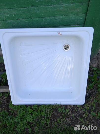 Душевой поддон