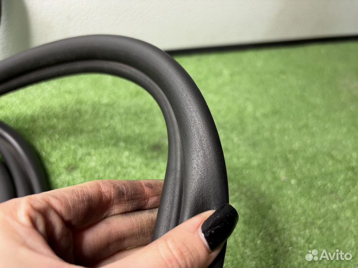 Резинка багажника BMW F01 F02