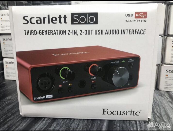 Внешняя звуковая карта Focusrite Scarlett 3rd Gen
