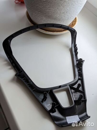 Накладка руля Volvo