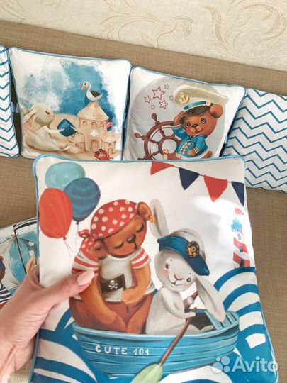 Новые бортики для детской кровати и пододеяльник