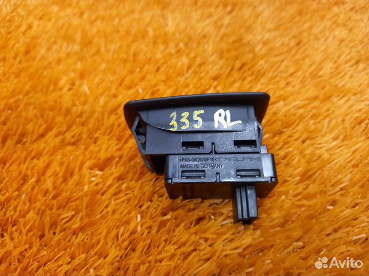 Кнопка стеклоподъемника задняя левая Bmw 5-Series