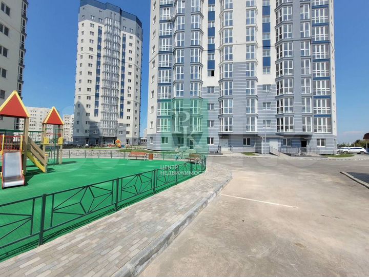 Помещение на 1-м этаже в Гагаринских высотках