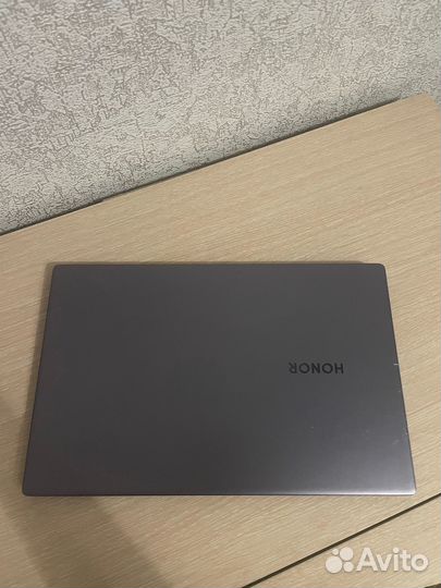 Ноутбук Honor MagicBook X 15 512/8 GB