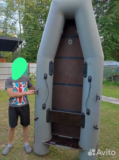 Лодка надувная резиновая + мотор