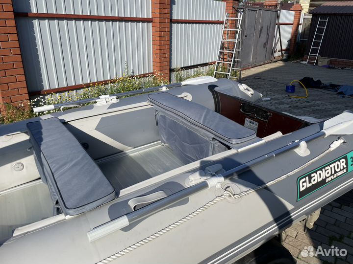 Лодка пвх Гладиатор 370