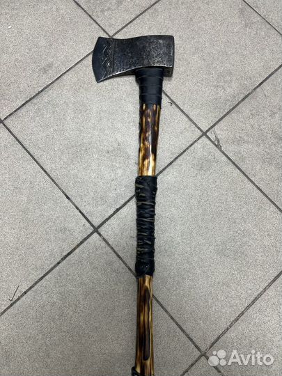 Топор ручной работы