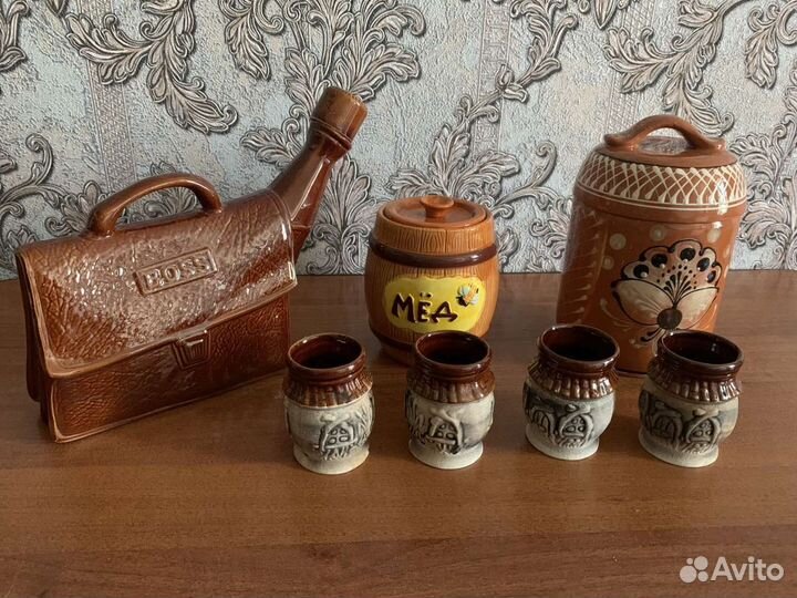 Вазы для экибано и глинянная посуда горшочки,кувши