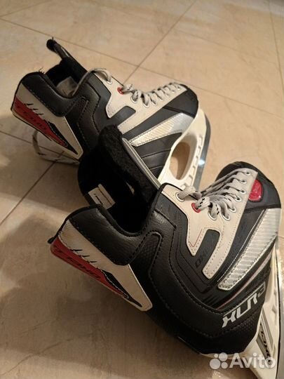 Коньки хоккейные 42 размер