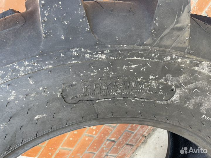 16.9-30 16PR SWT PowerLug R-4 158 A8 TL