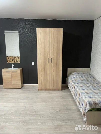 Шкаф распашной готовый сонома