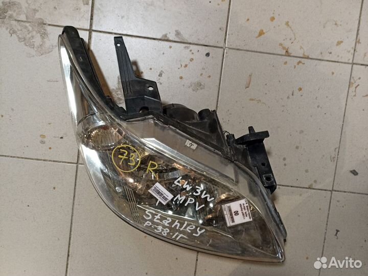 Фара Mazda Mpv LW3W L3 Xenon правая