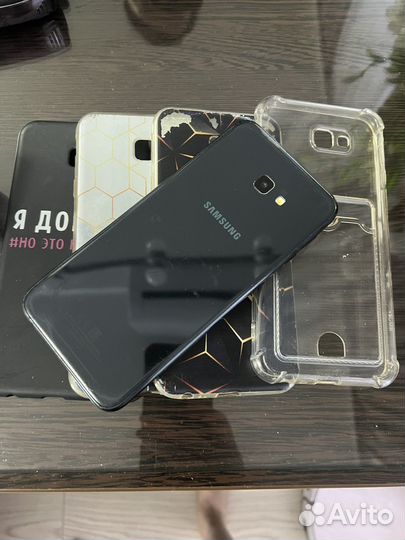 Samsung Galaxy J4+ (2018), 3/32 ГБ