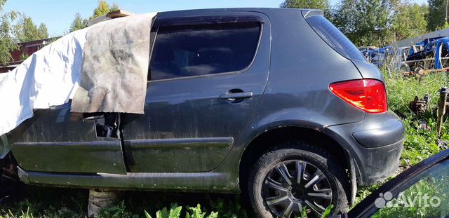 Крыло левое заднее Peugeot 307 2007г