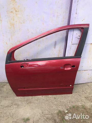 Дверь передняя левая Peugeot 308 9002AW