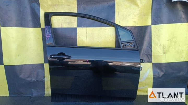 Дверь передний правый toyota prius